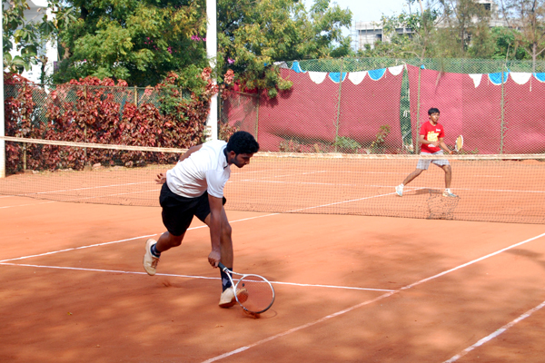 Tennis             -       1	